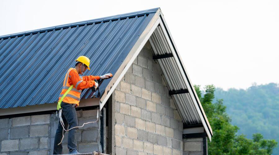 Expert tile roof repair services in Stony Ridge, OH